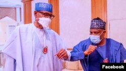 Buhari, hagu, Tambuwal, dama (Facebook/Femi Adesina)
