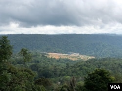 Kamp utama PLTA Batang Toru di Desa Bulu Payung, Kecamatan Sipirok, Kabupaten Tapanuli Selatan, Sumatera Utara. (VOA/Anugrah Andriansyah)