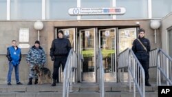 Security is still tightened at Sennaya subway station in St. Petersburg, Russia, April 5, 2017. 
