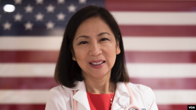 Bác sĩ Mai Khanh Trần, thành viên Dân chủ, bang California.