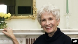 Alice Munro poses for a photograph at the Canadian Consulate's residence in New York.