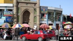 中国新疆维吾尔自治区和田市一清真寺(维基共享图片)
