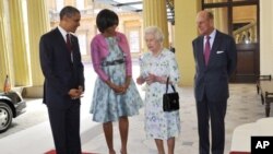美國總統奧巴馬抵達倫敦受到英國女王伊麗莎白二世歡迎