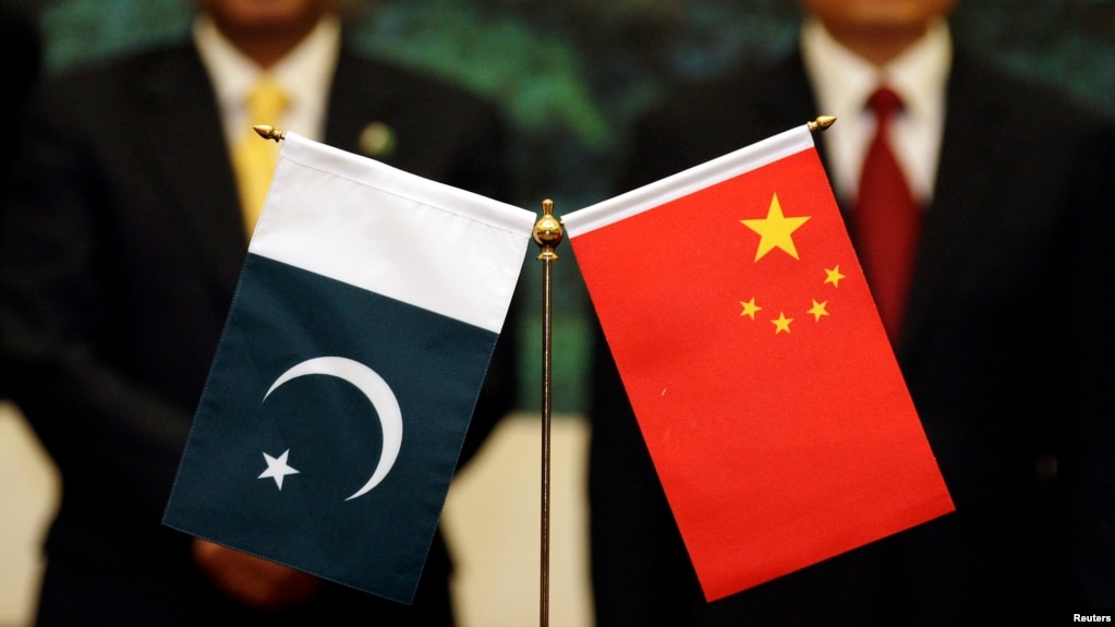 巴基斯坦和中国国旗(photo:VOA)