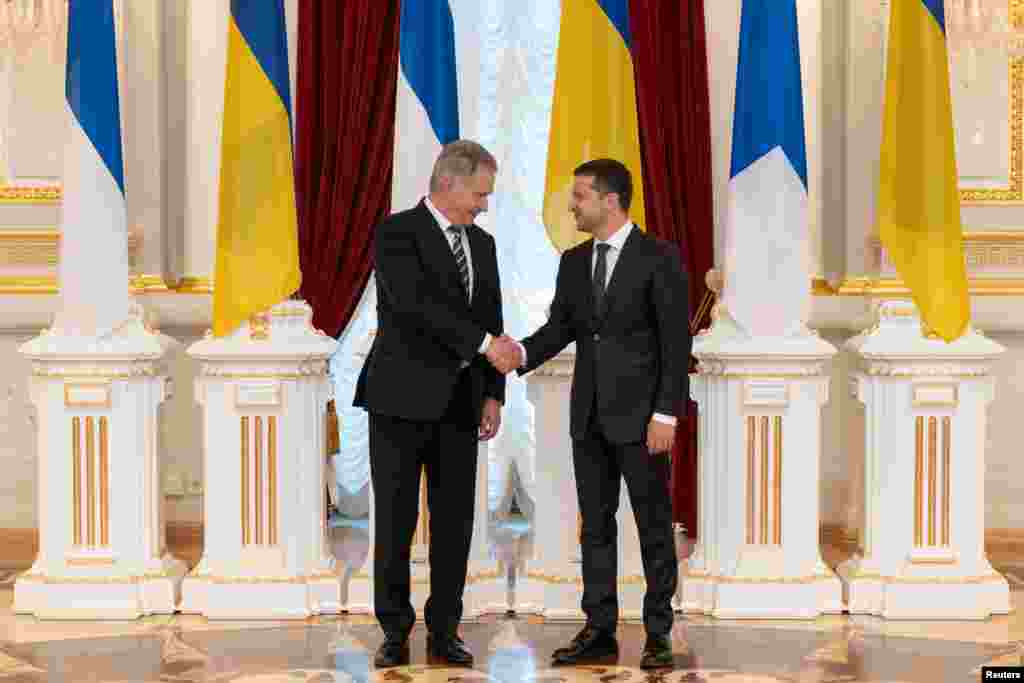 Kiyev - Ukrayna prezidenti Volodimir Zelinski finlandiyalı həmkarı Saoli Niinisto ilə görüşür