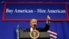 Trump ký lệnh bổ sung quy định 'Mua hàng Mỹ/Thuê người Mỹ'
