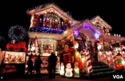 Decorations on a house in Queens, NY (Photo: Reuters)