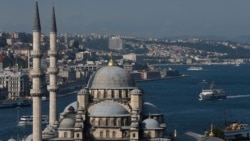 Turkiya: O'zbek bolalarni o'qitayotgan markazlar radikalizmda ayblandi - Malik Mansur