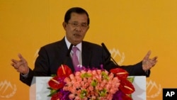 ကမ္ဗောဒီးယား ဝန်ကြီးချုပ် ဟွန်ဆင်