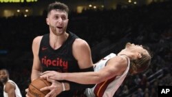 Arhiva: Jusuf Nurkić