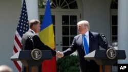 Президенти Румунії та США