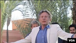 Sutradara kenamaan Roman Polanski akhirnya menerima pialanya di Festival Film Zurich, Swiss (27/9).