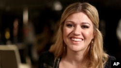 Kelly Clarkson