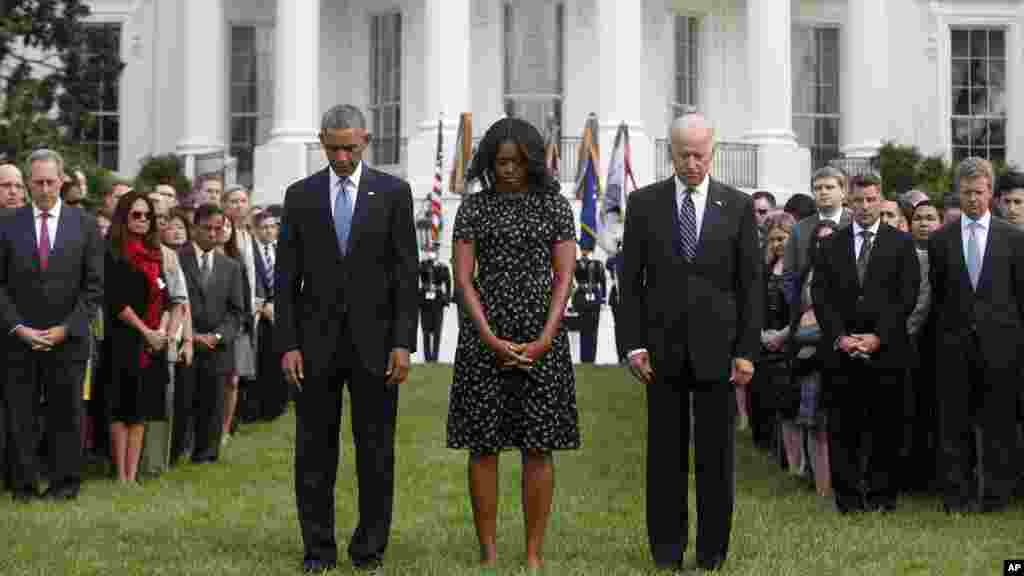 Shugaban Amurka Barack Obama,&nbsp;Matar Shugaban kasar Amurka Michelle Obama da Mataimakin Shugaban Amurka Joe Biden a White House, Washington, D.C., 11 ga Satumba, 2014.