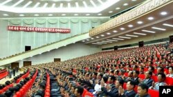지난달 18일 열린 김정일 당사업 시작 기념 중앙보고대회.