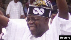 Ahmed Bola Tinubu tsohon gwamnan Legas kuma shugaban jam'iyyar APC mai mulkin Najeriya shi ya zawarci kungiyar kwadago