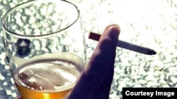 A new study sheds light on why many heavy drinkers also smoke tobacco.