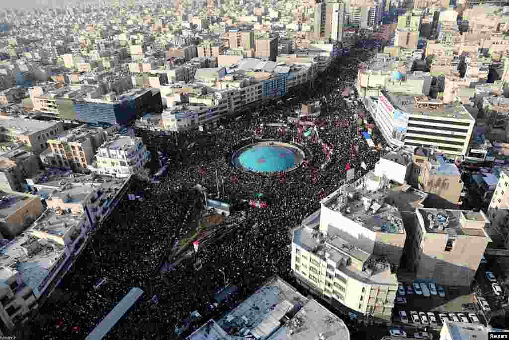 İran - Tehran, General Qasim Süleymaninin dəfn mərtasimi 