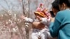 دنیا کی آبادی آٹھ ارب: ’چین میں بچے کم اور بوڑھے زیادہ ہورہے ہیں‘