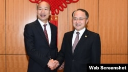 香港中聯辦主任王志民（右）2019年3月22日會晤台灣高雄市長韓國瑜（香港中聯辦網站）
