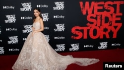 Rachel Zegler attends the premiere for the film West Side Story at El Capitan theatre in Los Angeles, California, U.S. December 7, 2021. (REUTERS/Mario Anzuoni)