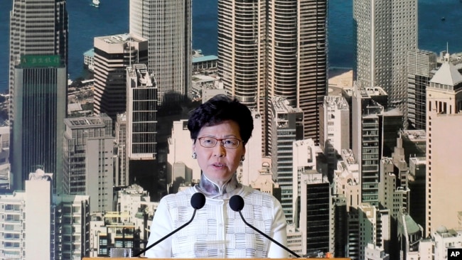 Trưởng quan hành chính Hong Kong Carrie Lam phát biểu trong cuộc họp báo ở Hong Kong, ngày 15 tháng 6, 2019.
