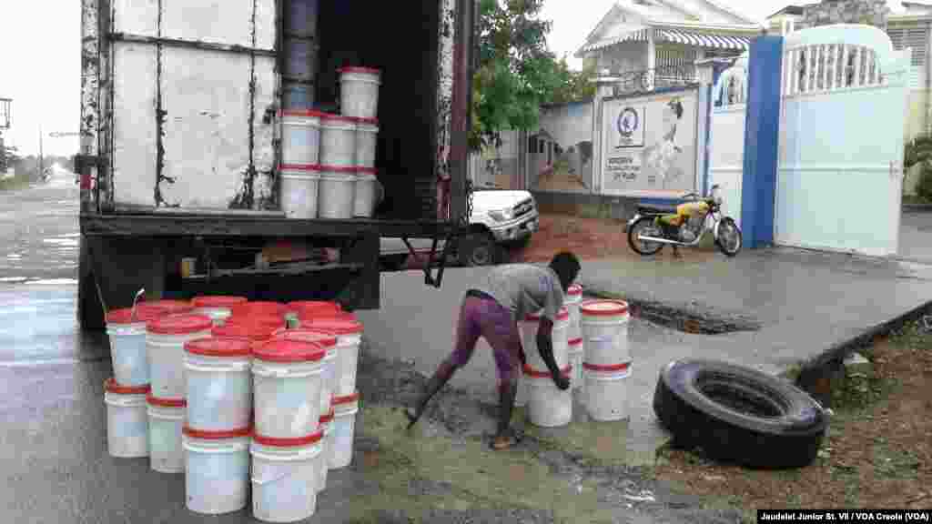 Mahaukaciyar Guguwar Teku Irma Ta Lalata Gidaje A Kasar Haiti