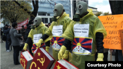 资料照片：旅美藏人社区要求关闭孔子学院（2019年1月26日）