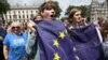 Sebagian Warga Uni Eropa Mungkin Harus Keluar dari Inggris