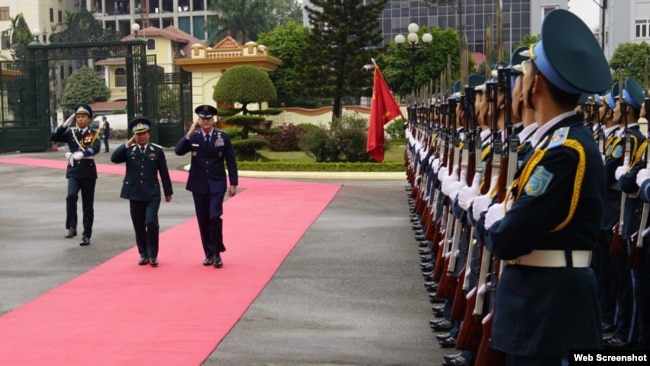 Đại tướng Terrence J.O’Shaughnessy tại Hà Nội, ngày 15/12/2017. (Photo: US Embassy Hanoi)