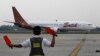 Pesawat Batik Air Bersenggolan dengan Trans Nusa di Halim