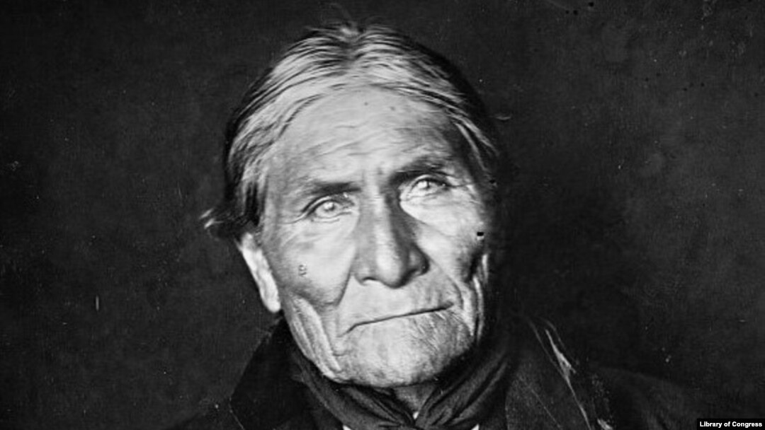 Indian American Natives Apache Chief Geronimo Historical Vintage