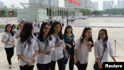 Các em học sinh trung học phổ thông tại Trung tâm Hội nghị Quốc gia ở Hà Nội. (Ảnh tư liệu)