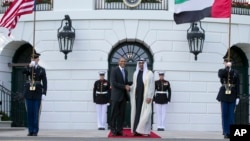 Tổng thống Obama, và Thái tử Mohamed bin Zayed Al Nahyan của các tiểu vương quốc Ả rập Thống nhất tại Tòa Bạch Ốc, ngày 8/7/2015.