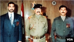 İraq diktatoru Səddam Hüseyn oğulları Qusay və Udayla birlikdə