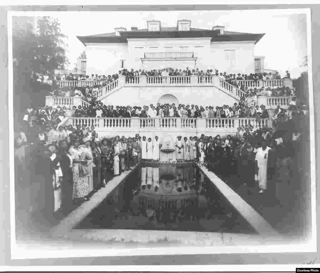 Madam Walker&#39;s house , which is both a National Historic Landmark and a National Trust for Historic Preservation National Treasure, Irvington, New York, 1924. (Photo credit: A&#39;Lelia Bundles/Madam Walker Family Archives)