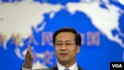 Jurubicara Kementerian Luar Negeri Tiongkok, Ma Zhaoxu mengumumkan, Beijing mengakui NTC sebagai pemerintah yang sah di Libya (13/9).