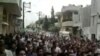 Syria đàn áp biểu tình ở ngoại ô Damascus, biểu tình lớn ở Hama