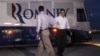 Romney y Ryan en gira por separado