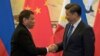 China Angers Philippine President with Reported Plan to Build in Disputed Sea
