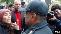 Müxalifət etiraz edir