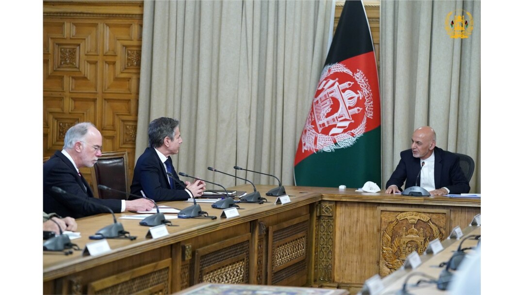AQSh Davlat kotibi Entoni Blinken Afg'oniston Prezidenti Ashraf G'ani bilan muloqotda, 15-aprel, 2021