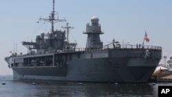 美軍第七艦隊旗艦“藍嶺號”2016年3月6日在菲律賓馬尼拉港