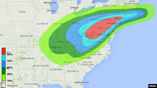 En esta gráfica de la NOAA él area verde es lluvia, la azul y celeste es nieve y la roja, lo peor de la tormenta de nieve.