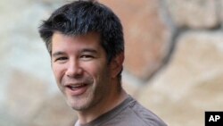 Travis Kalanick, de 40 años,  dijo en un comunicado enviado a The New York Times el martes que aceptó la petición de sus inversionistas para hacerse a un lado.