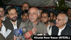 د بلوچستان اعلا وزیر ډاکټر عبدالمالک صوبه کې د حکومت مخالفینو سره د خبرو اترو په ضرورت زور اچولی دی