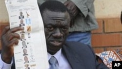 Kizza Besigye contestando os resultados das eleições