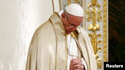 Pope Francis leads the Second Vespers at the Basilica of Saint Paul in Rome, Jan. 25, 2016.