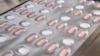 Pfizer, Merck nhượng quyền sản xuất thuốc viên chống COVID-19 cho Việt Nam
