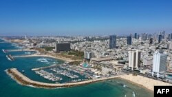 Pemndangan dari udara yang menunjukkan lanskap Kota Tel Aviv, Israel, dalam foto yang diambil pada 18 Mei 2021.